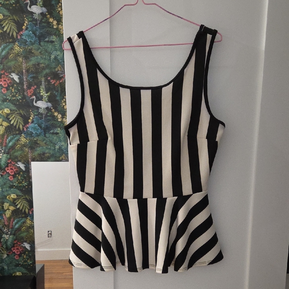 Striped Black and White Peplum Top - Picture 3 of 6